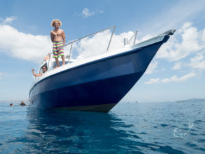 komodo ikan biru boats