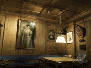 20180619 220924 london and austria