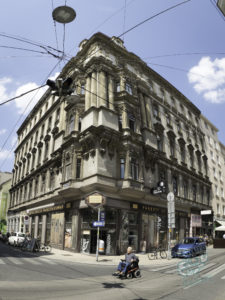 20180621 120907 london and austria