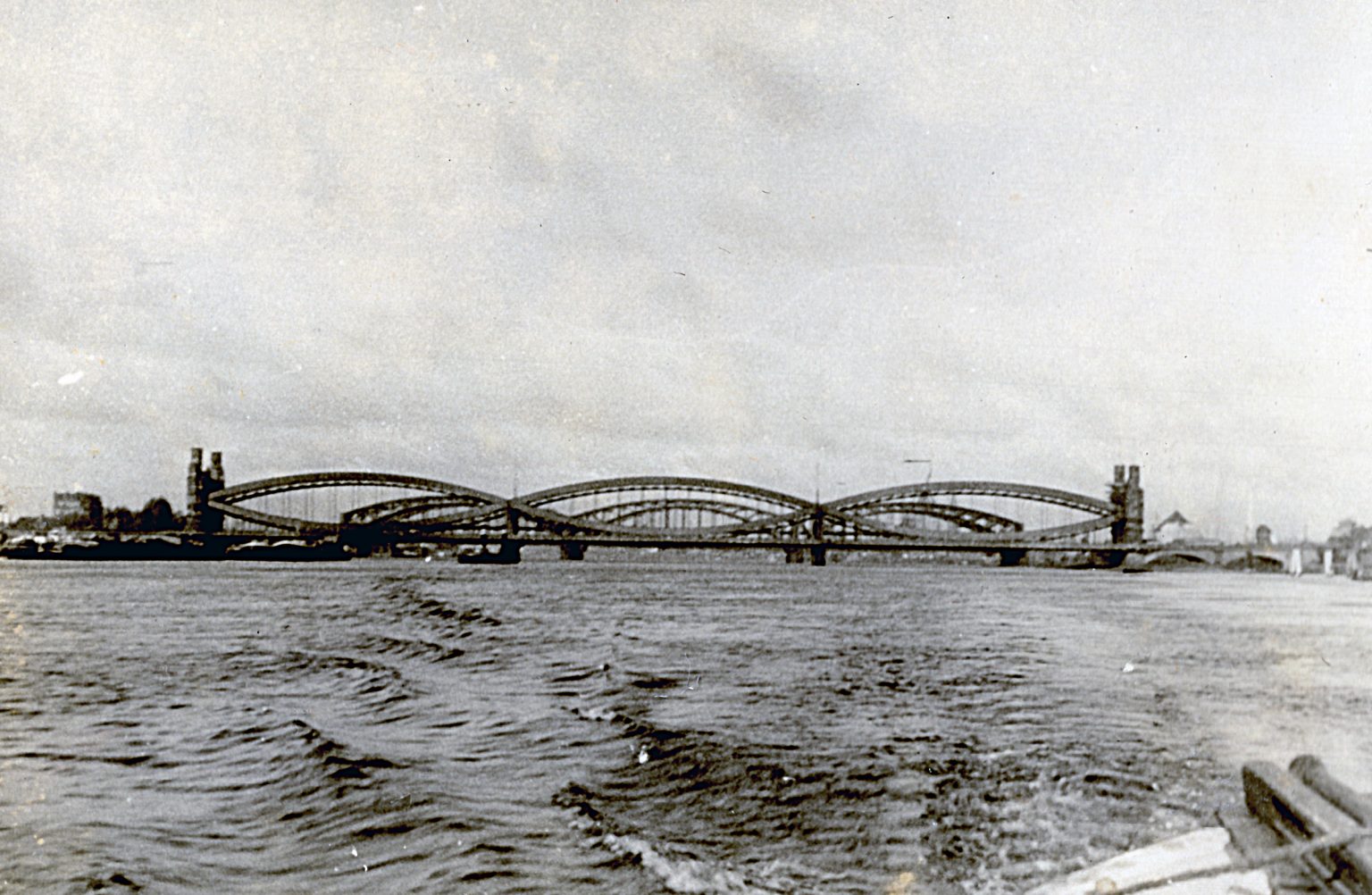 000002 paddys photos - 19440601 110000 paddy civil engineering army3