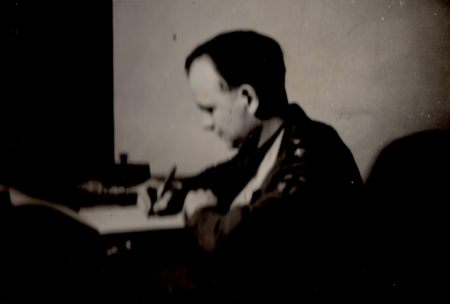 000002 paddys photos - 19460601 110000 paddy touring ireland author