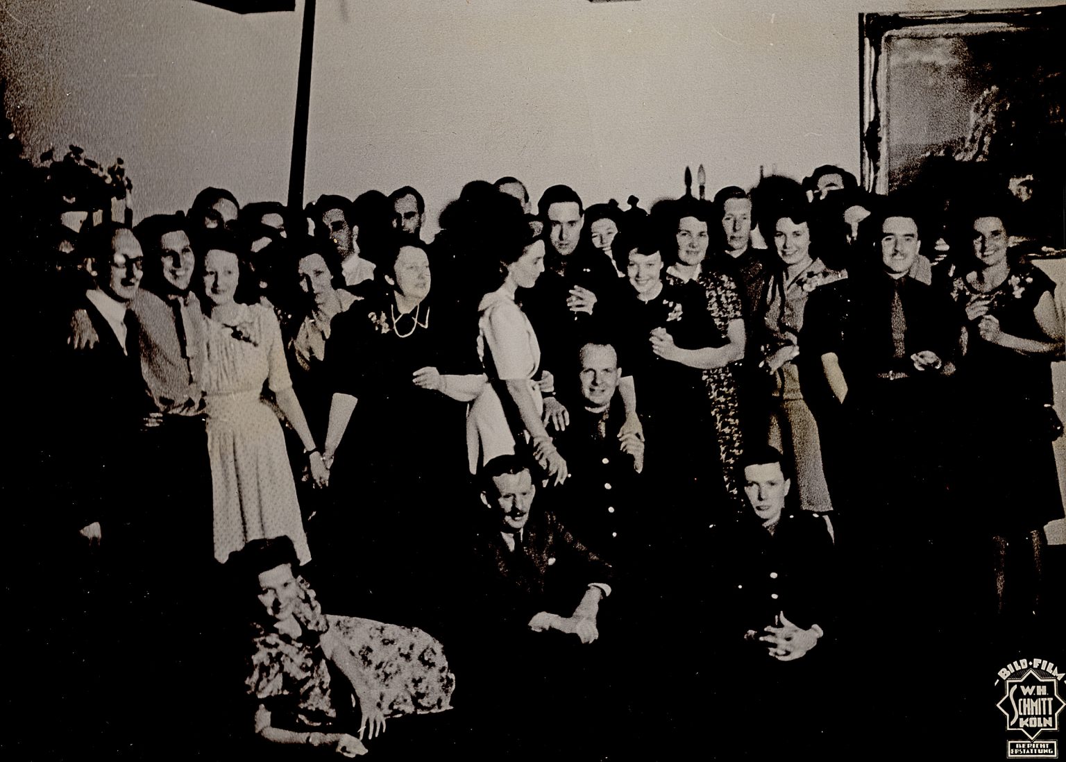 000002 paddys photos - 19470601 110000 paddy hamburg farewell party