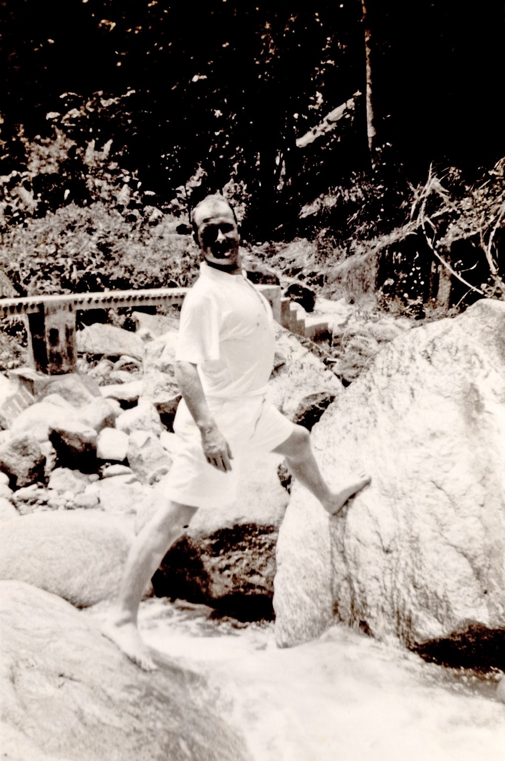 000002 paddys photos - 19480601 110000 paddy penang river