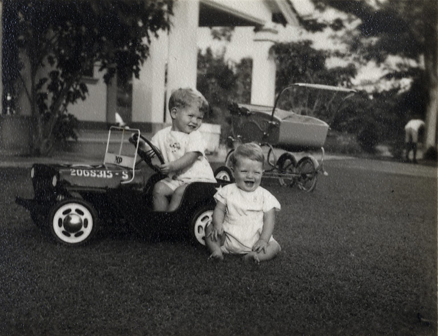 19550602 david phil malacca toy car