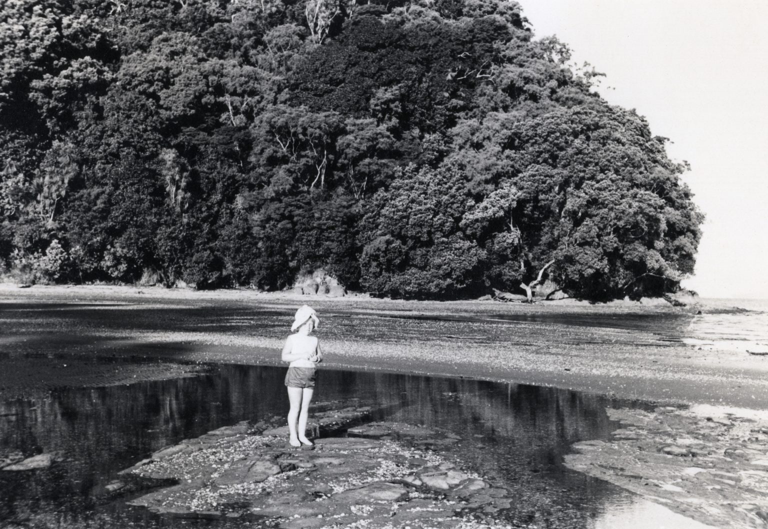 19621201 christine at beach