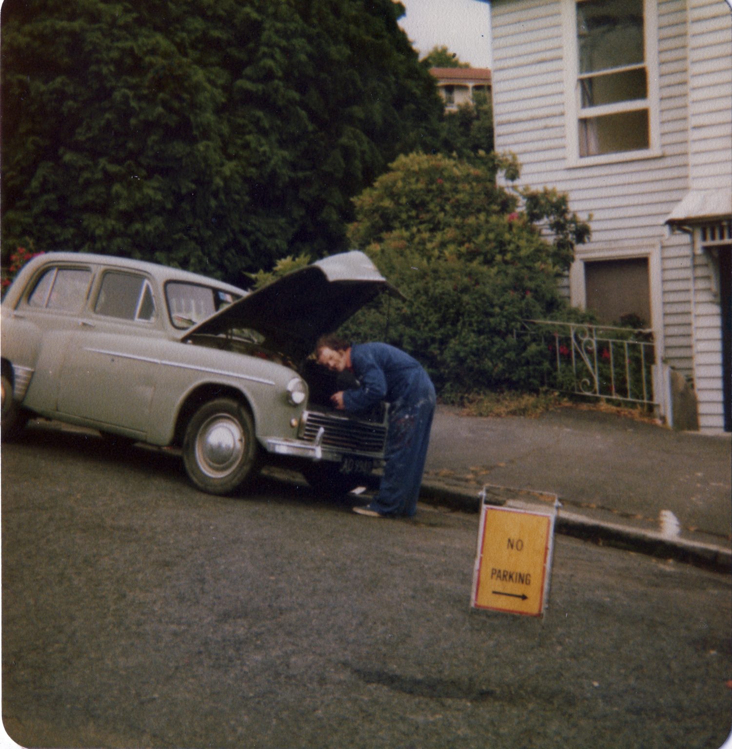 19720404 david working on phils car