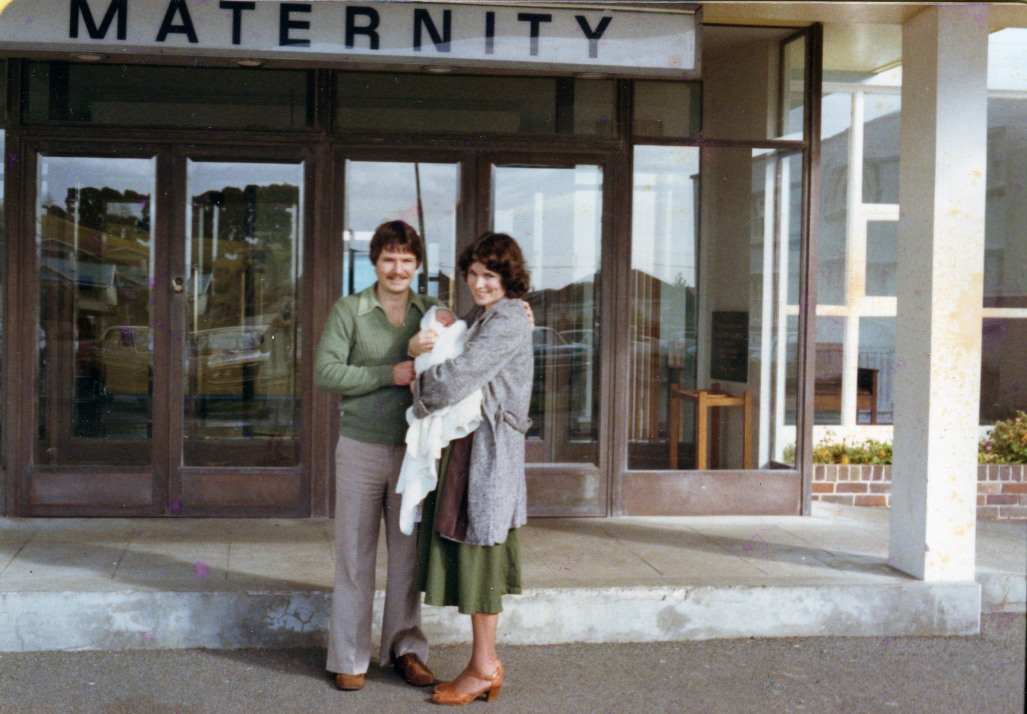 19800718 000001 leaving hospital