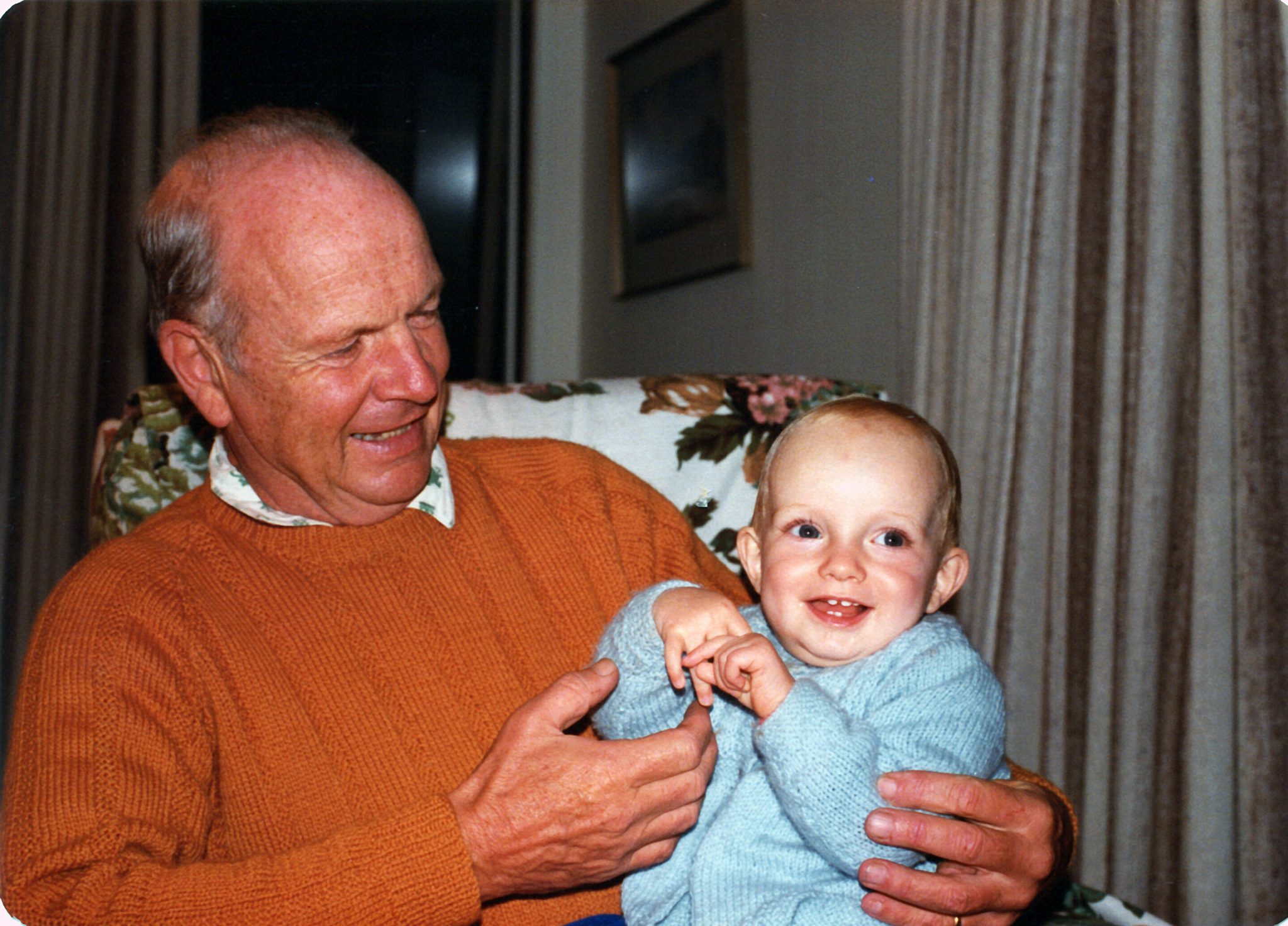 19801225 000001 walkworth paddy me (aunty photos)