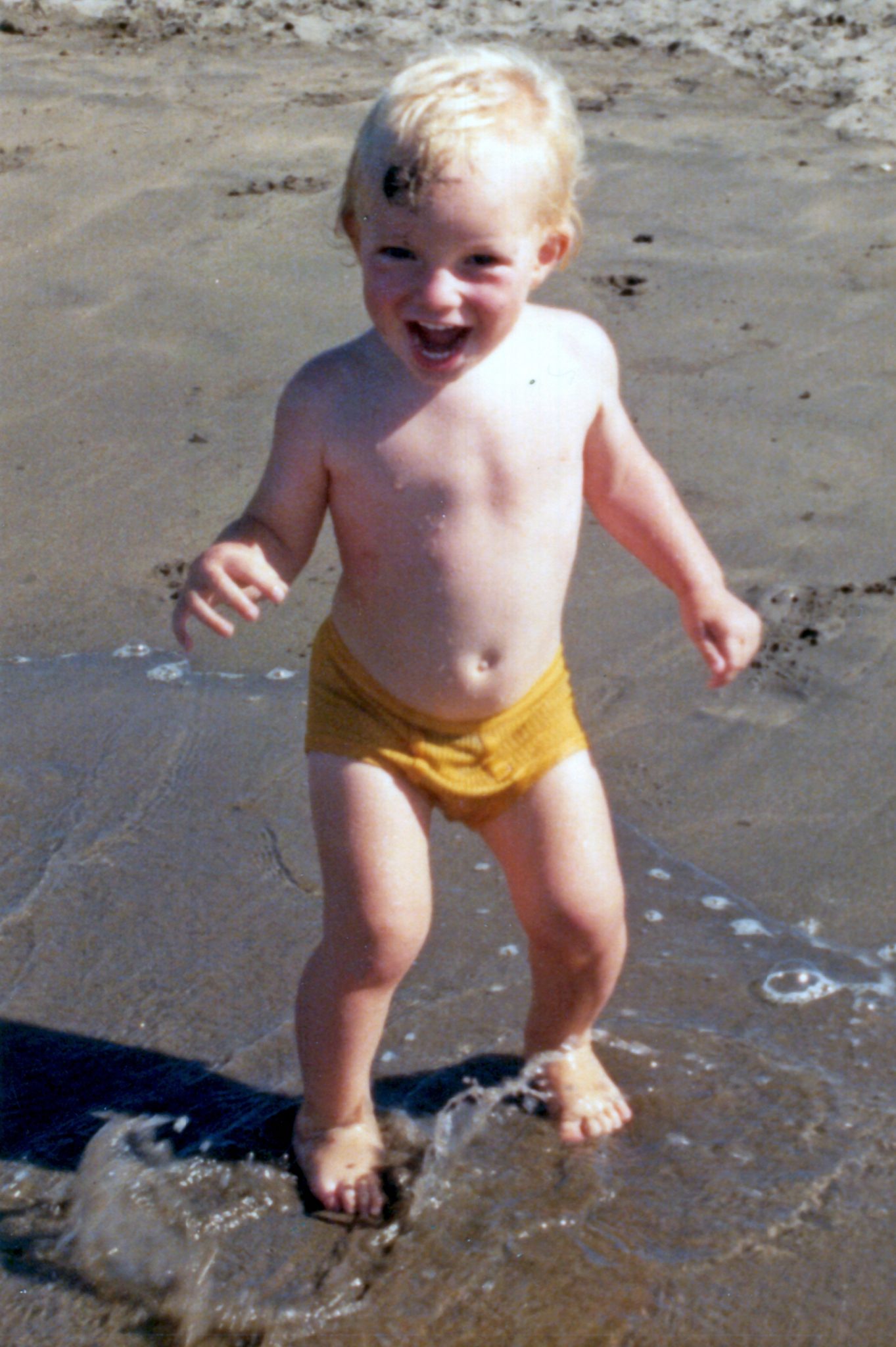 19811007 000001 beach