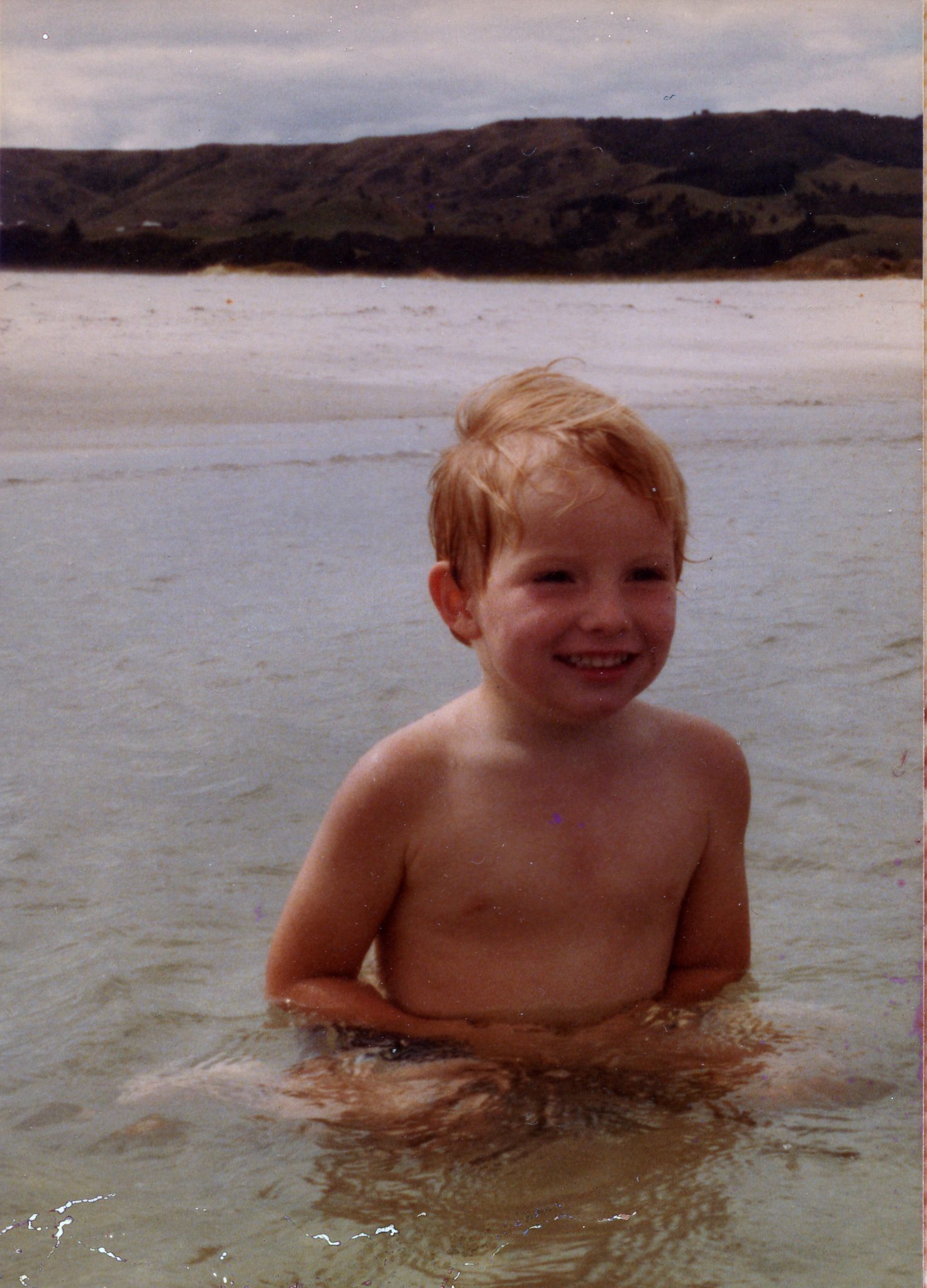 19850303 000001 papamoa beach