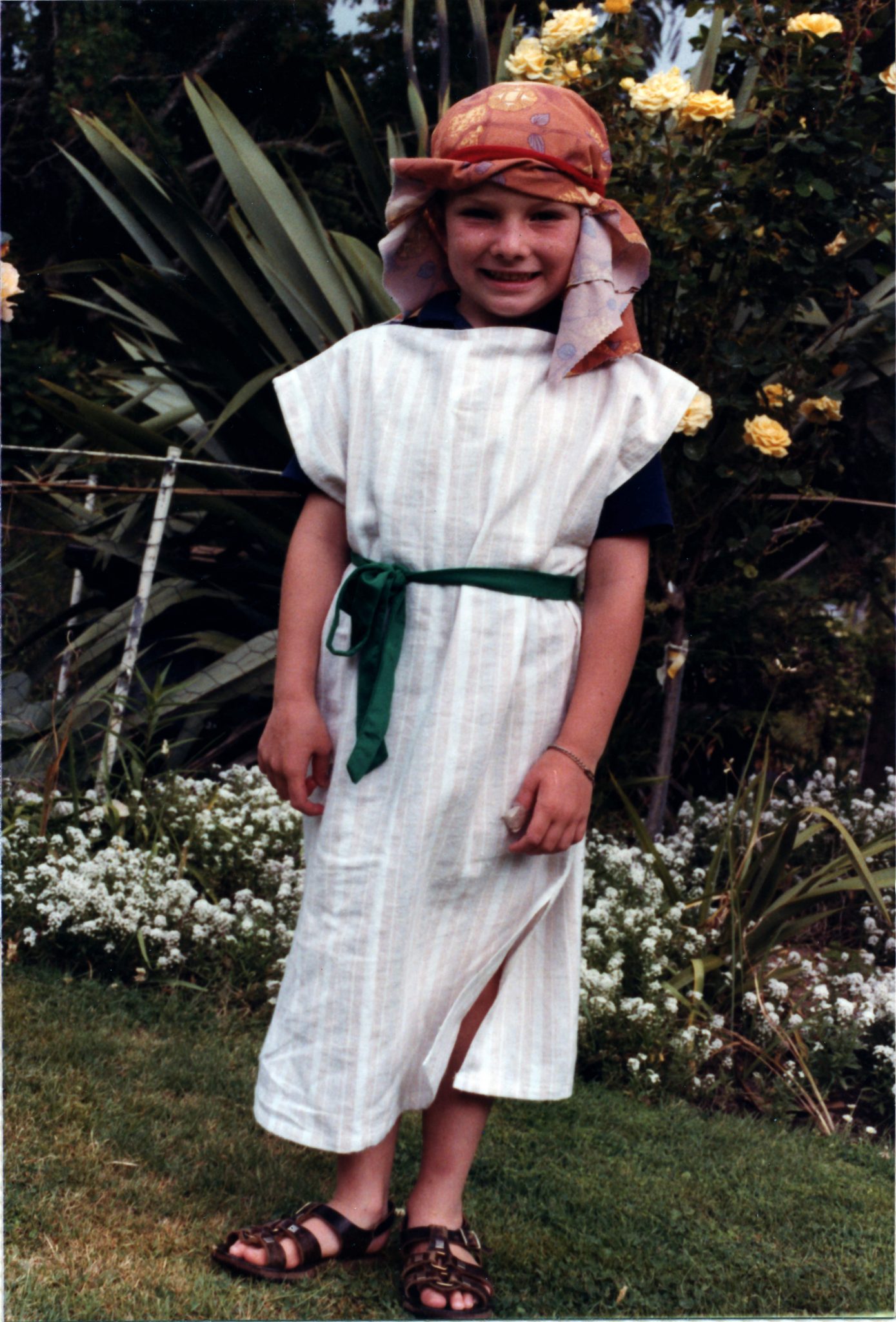19860201 000001 egyptian outfit