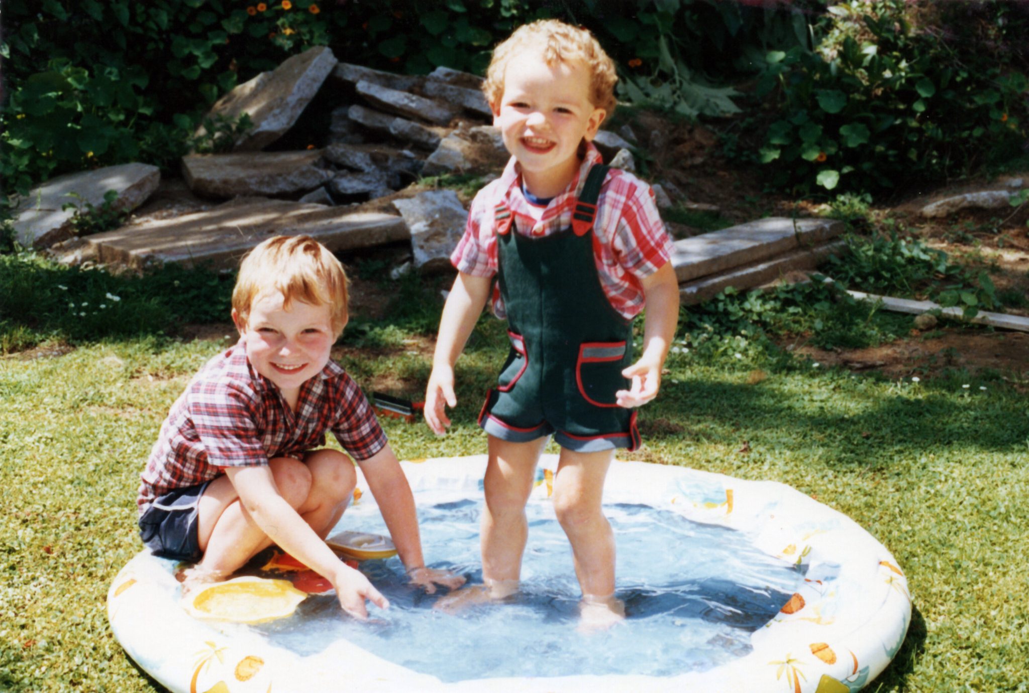 19860201 000001 new plymouth me james swimming pool (aunty photos)