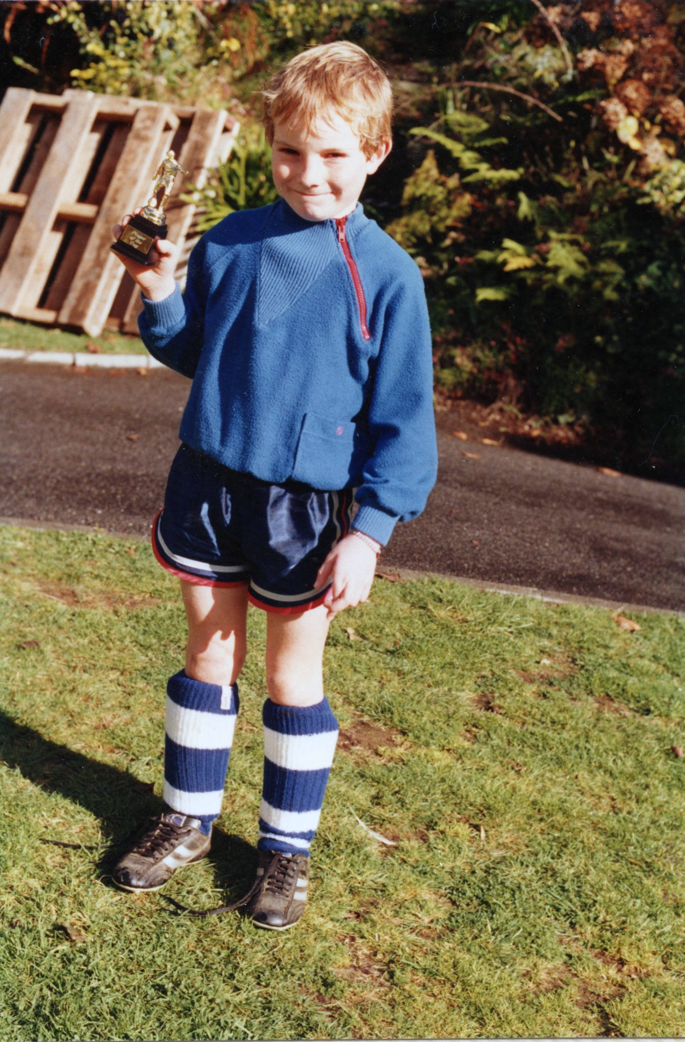 19860702 000001 soccer trophy2