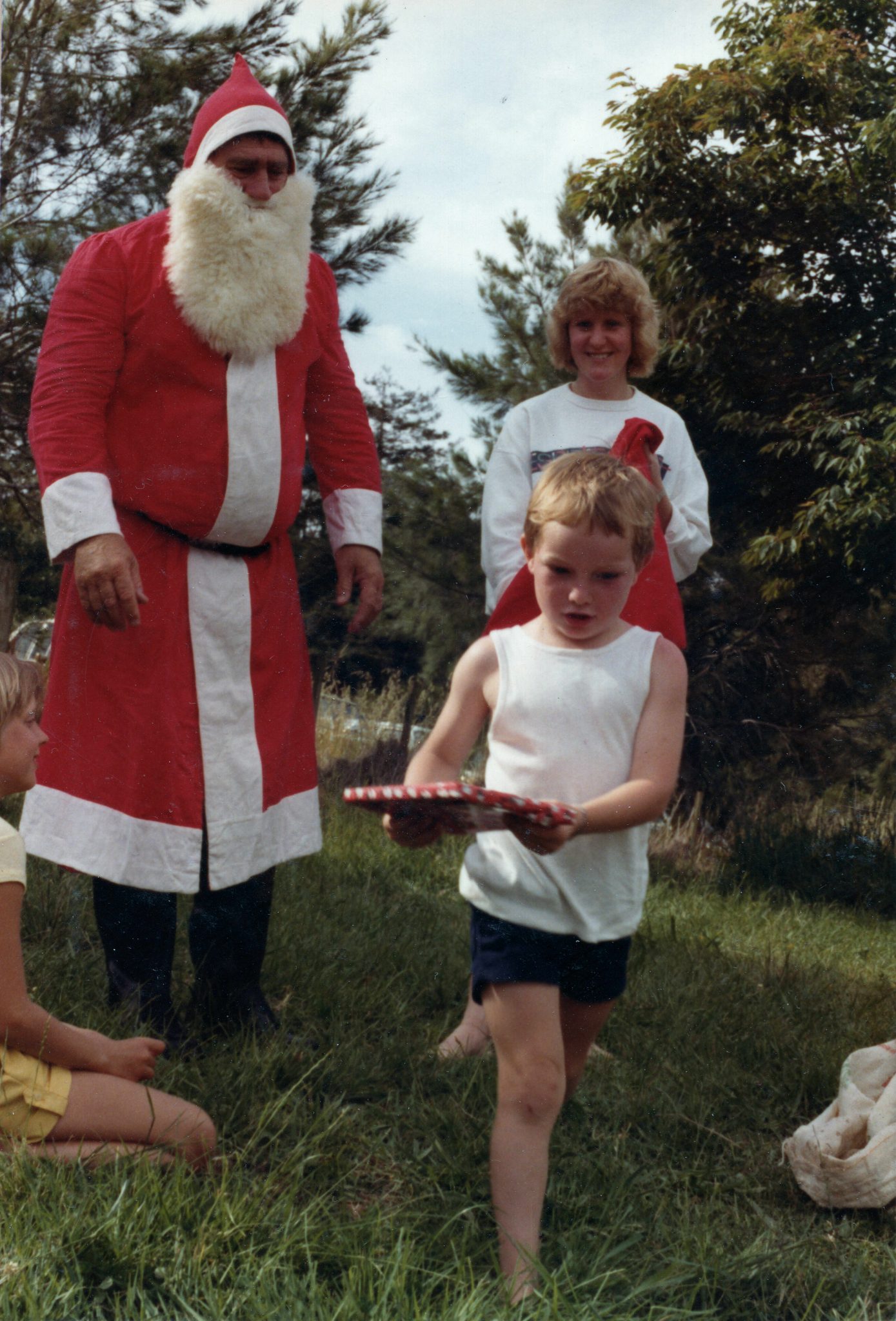 19861212 000001 santa