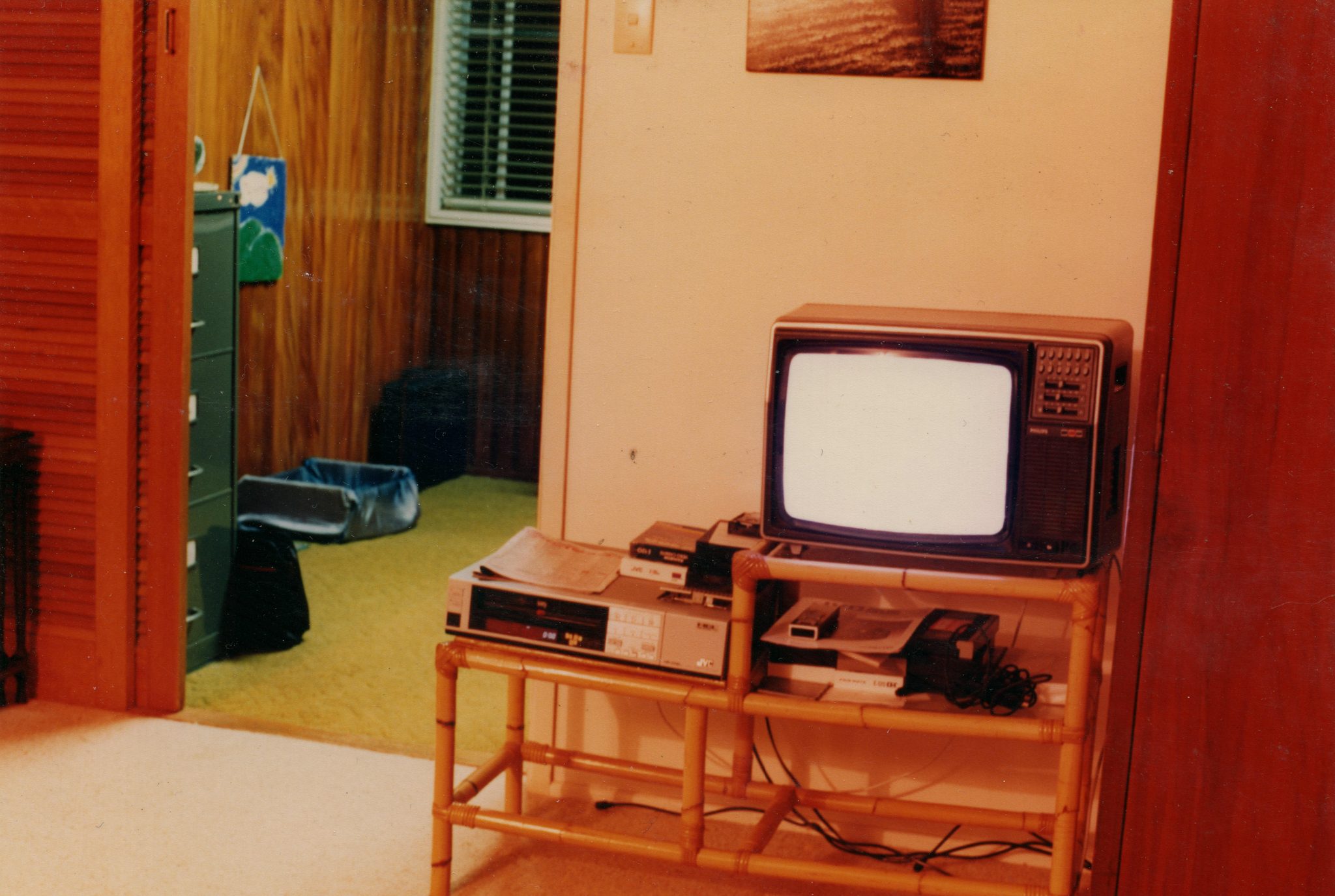 19910808 000001 old bedroom