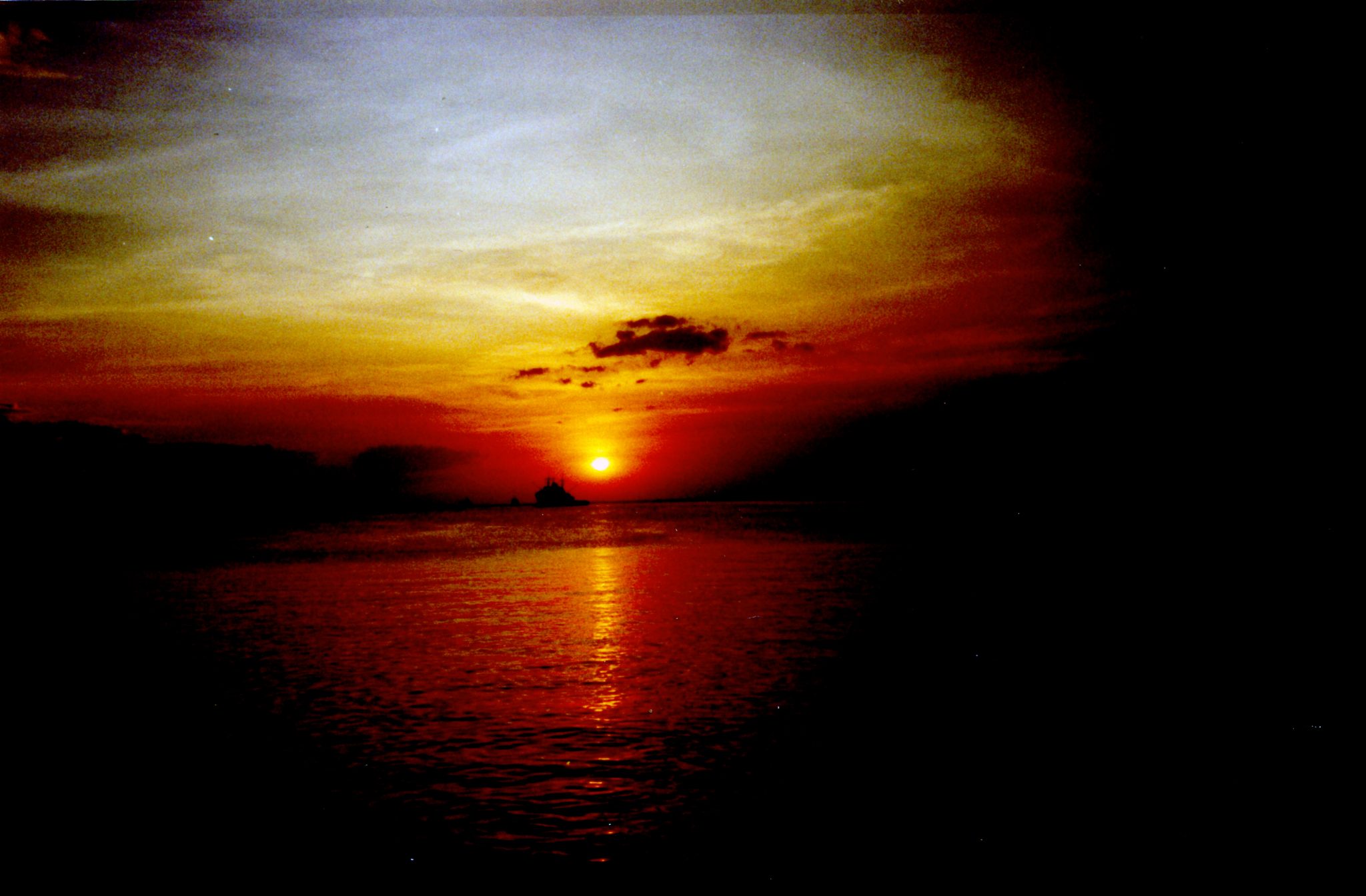 19950110 000001 vietnam vung tau sunset2