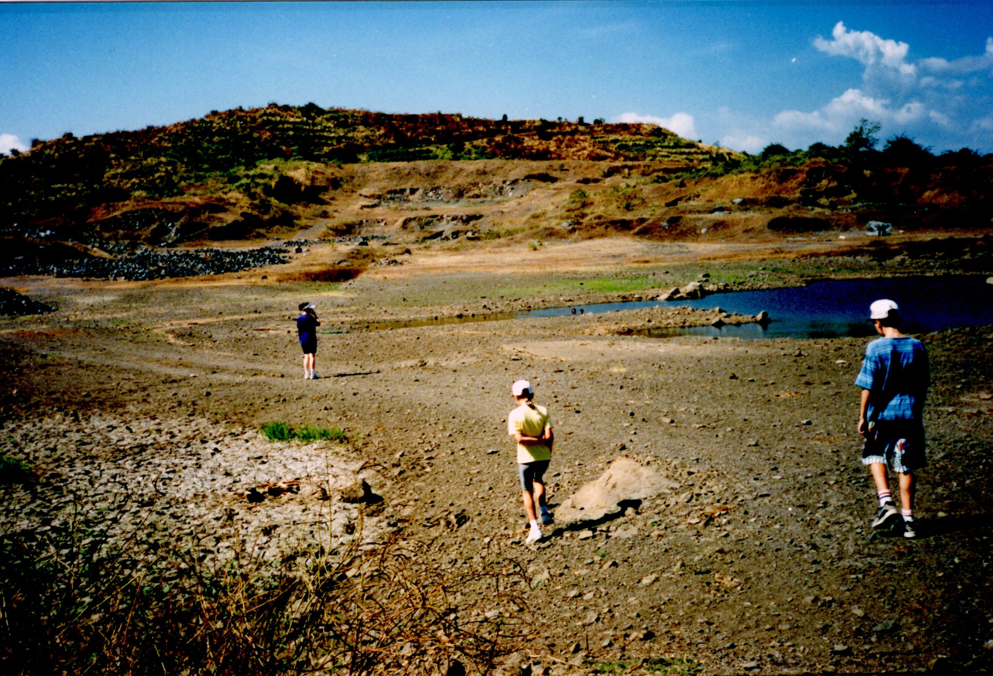 19950111 000001 vietnam long tan