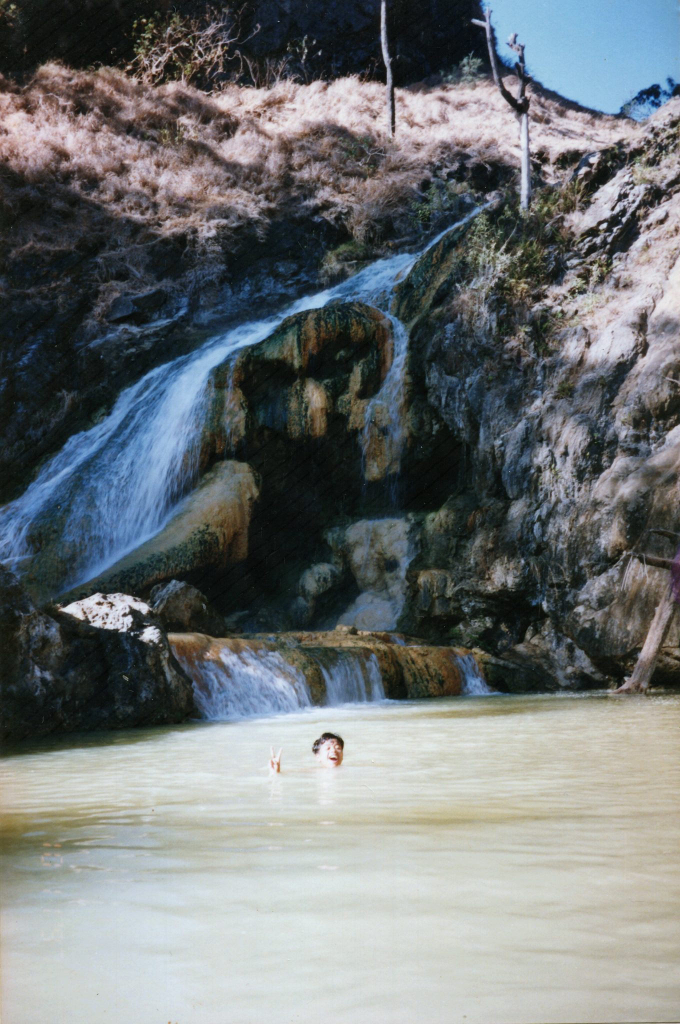 19960915 000001 ramy lombok lake