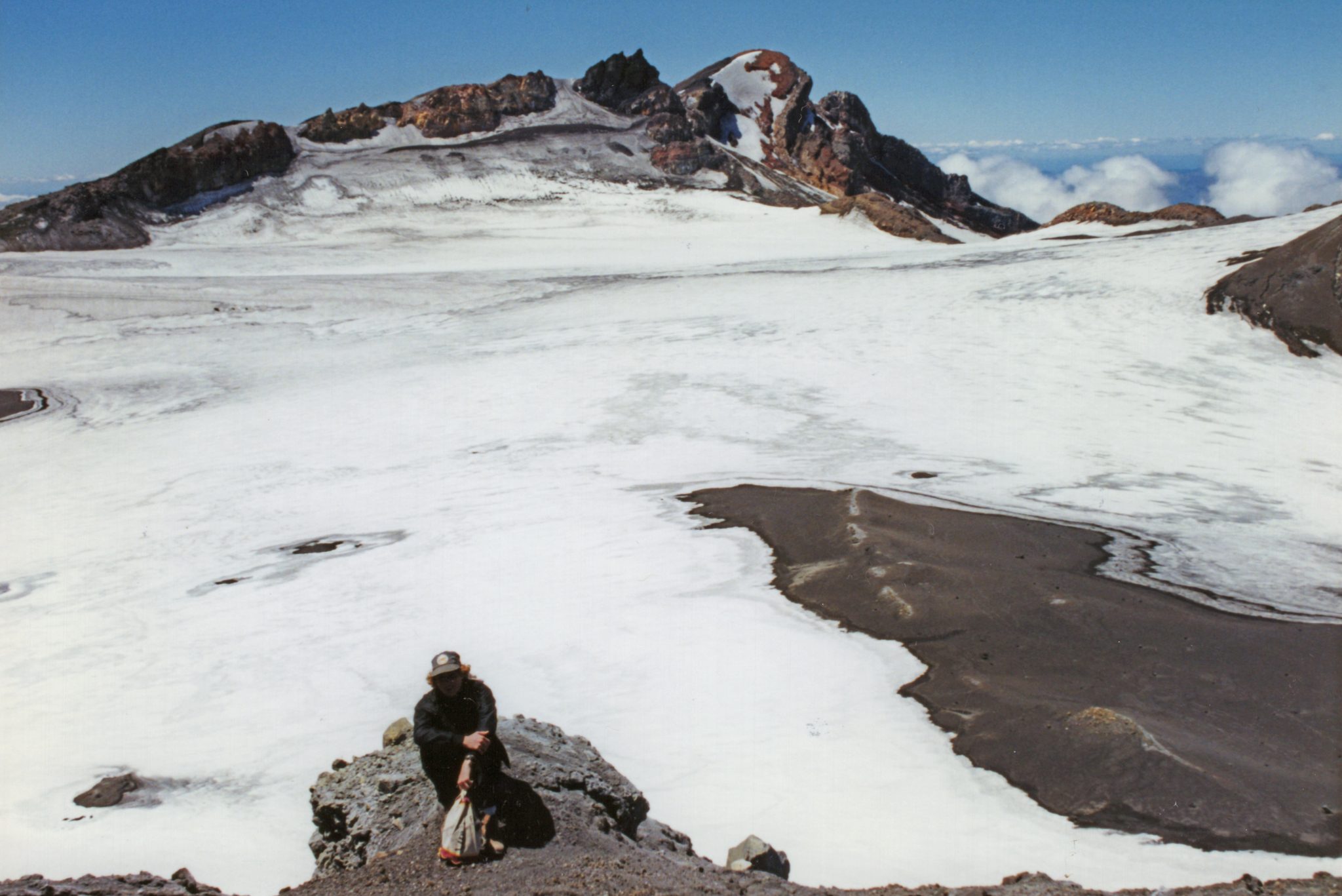 19971222 000001 ruapehu crater